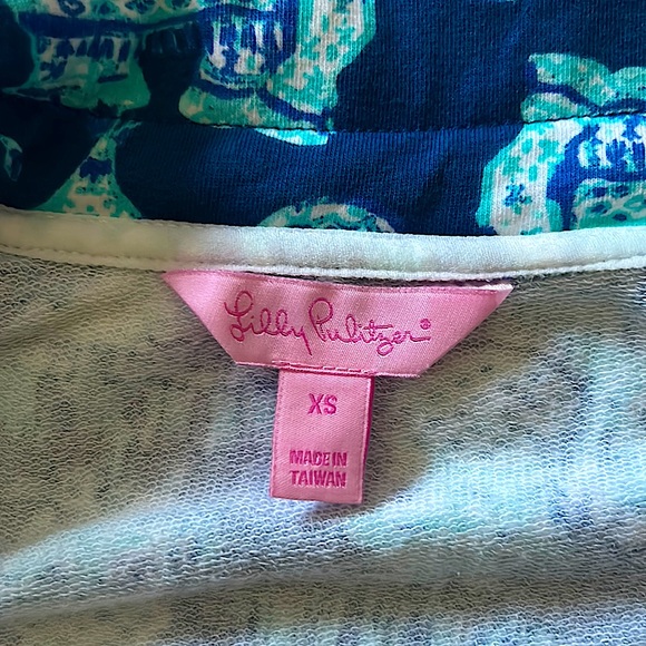 Lilly Pulitzer Blue Elephant Zip Up Sweatshirt Top **Size XS** 🐘🐘 - Picture 4 of 4